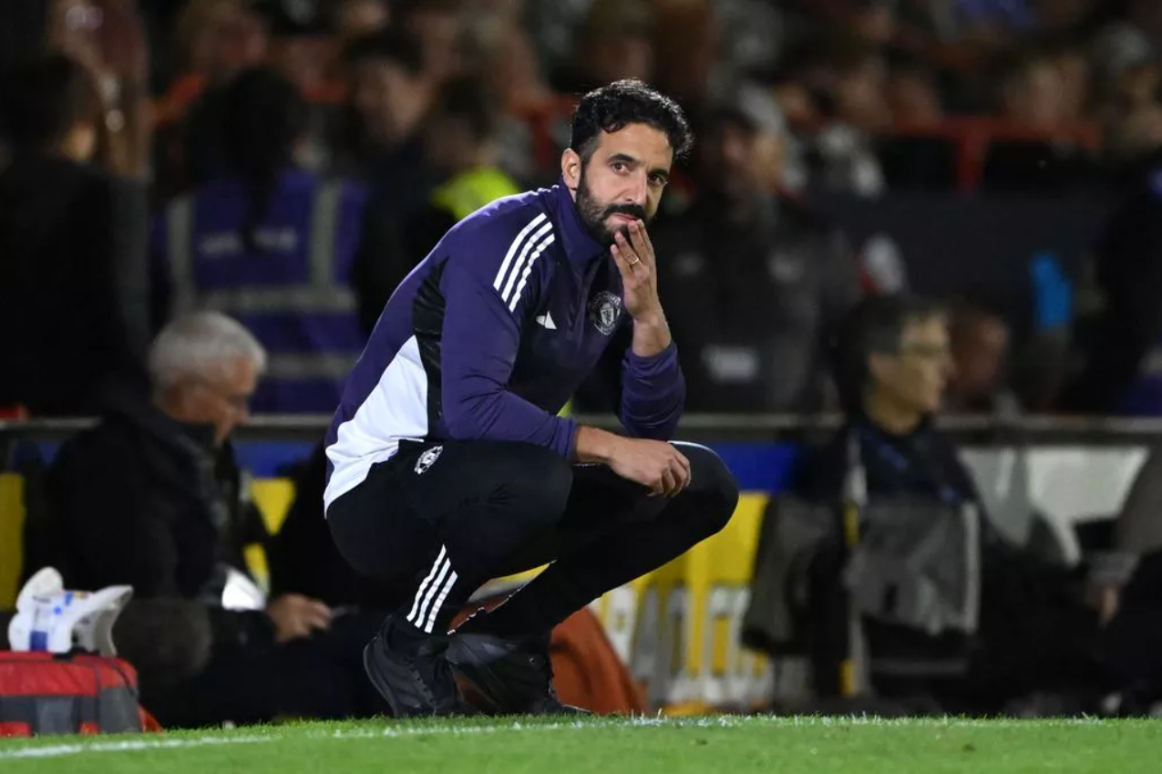 半岛·BOB官方网站-琼斯：我很欣赏阿莫林的真诚，他就算受到批评也不会改变