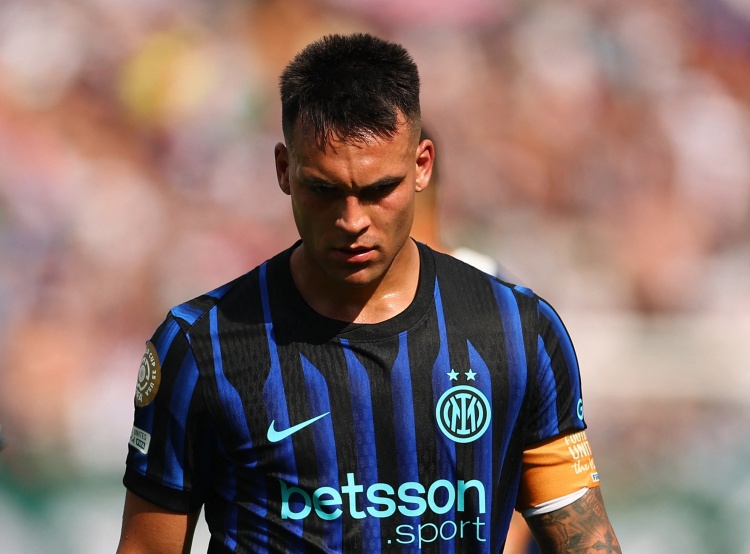 半岛体育-劳塔罗谈欧冠决赛：准确的描述是无力感 3年2进决赛却总差点什么