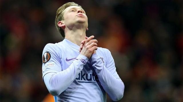 半岛·综合体育官网入口-买莱万卖德容，巴萨都要磨得掉层皮